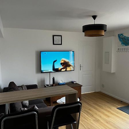 Lcy Home - Superbe Appartement De Plein Pied Mantes-la-Ville Ngoại thất bức ảnh